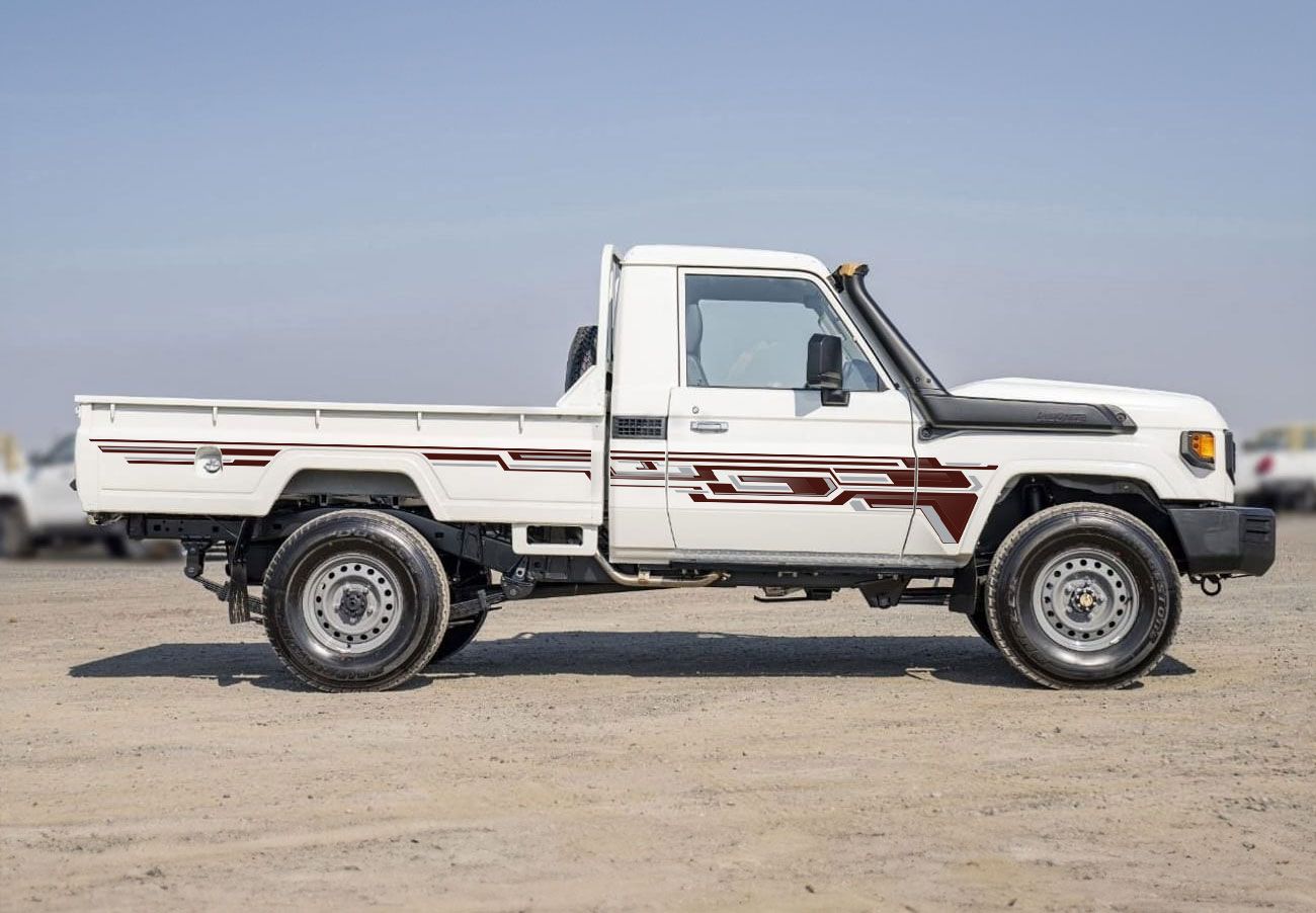 DOHA BODY STRIPES KIT : J79-SERIES TOYOTA LAND CRUISER (SINGLE-CAB)
