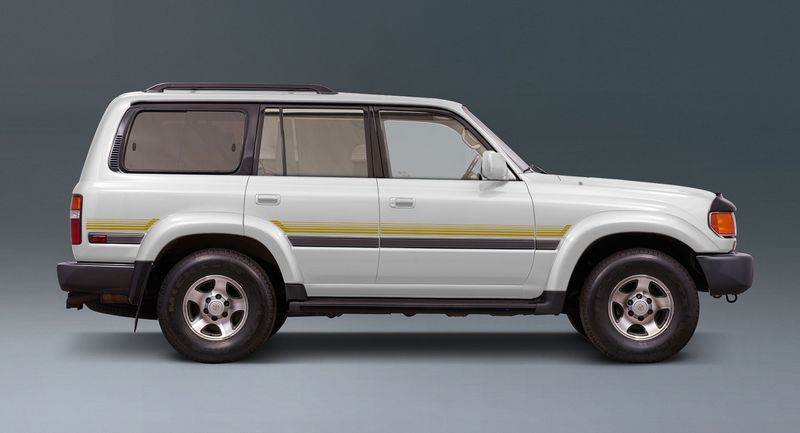 VXR-IV BODY STRIPES KIT : 1994-1997 J80 TOYOTA LANDCRUISER
