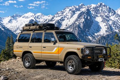 SEATTLE BODY STRIPE KIT : J60 TOYOTA LAND CRUISER