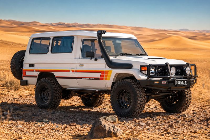 TWEED BODY STRIPES KIT : J75-SERIES TOYOTA LAND CRUISER (TROOP CARRIER)