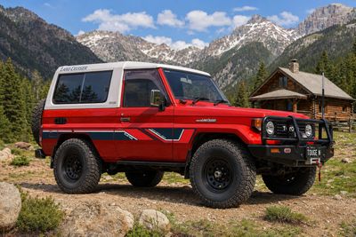 BAROSSA BODY STRIPES KIT : BJ73/BJ74 MWB LAND CRUISER