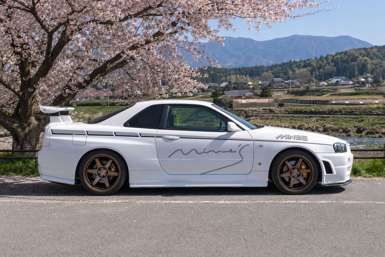 MINES INSPIRED NISSAN R34 SKYLINE BODY STRIPE KIT