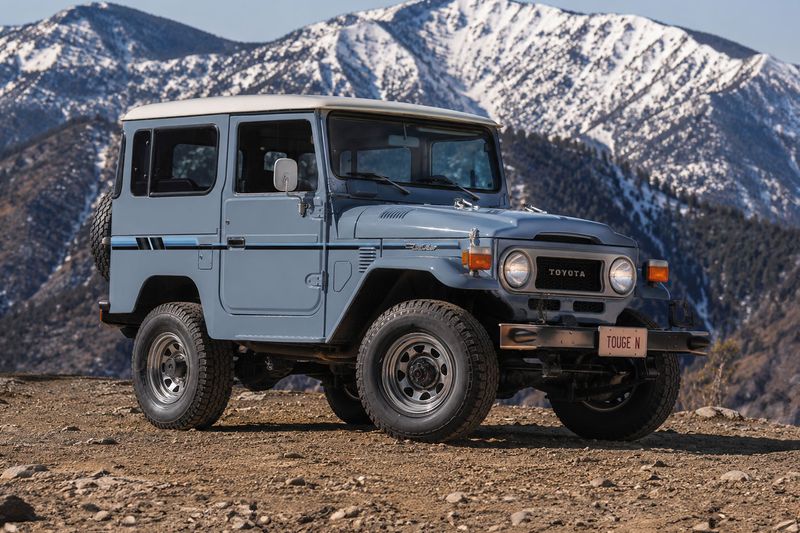 TAMWORTH BODY STRIPES KIT : J40-SERIES TOYOTA LAND CRUISER (SWB)