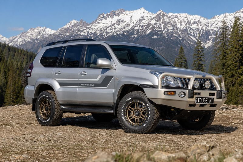 RENMARK BODY STRIPE KIT : 120-SERIES TOYOTA LAND CRUISER PRADO