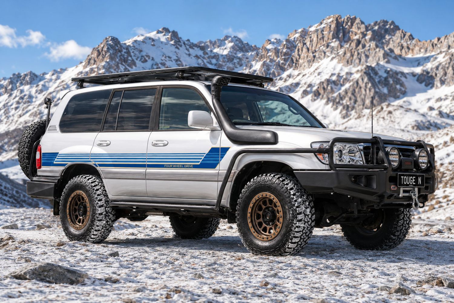 TOWNSVILLE BODY STRIPE KIT : 100-SERIES LAND CRUISER