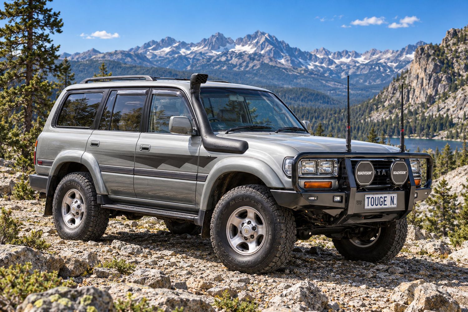 DUBBO BODY STRIPE KIT : 1994-1997 J80 TOYOTA LAND CRUISER (WAGON)