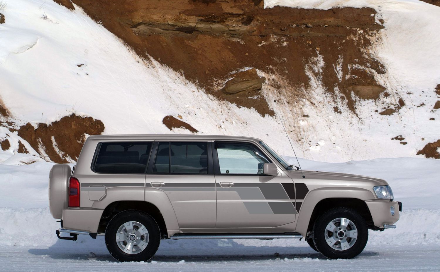 OMAN TYPE-2 BODY STRIPES KIT : GU/Y61 NISSAN PATROL/SAFARI