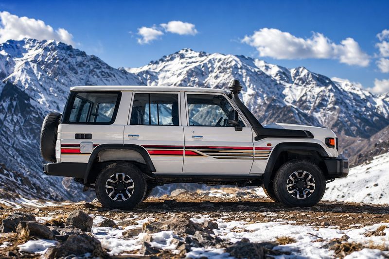 40TH ANNIVERSARY STRIPE KIT : J76-SERIES TOYOTA LAND CRUISER (WAGON)