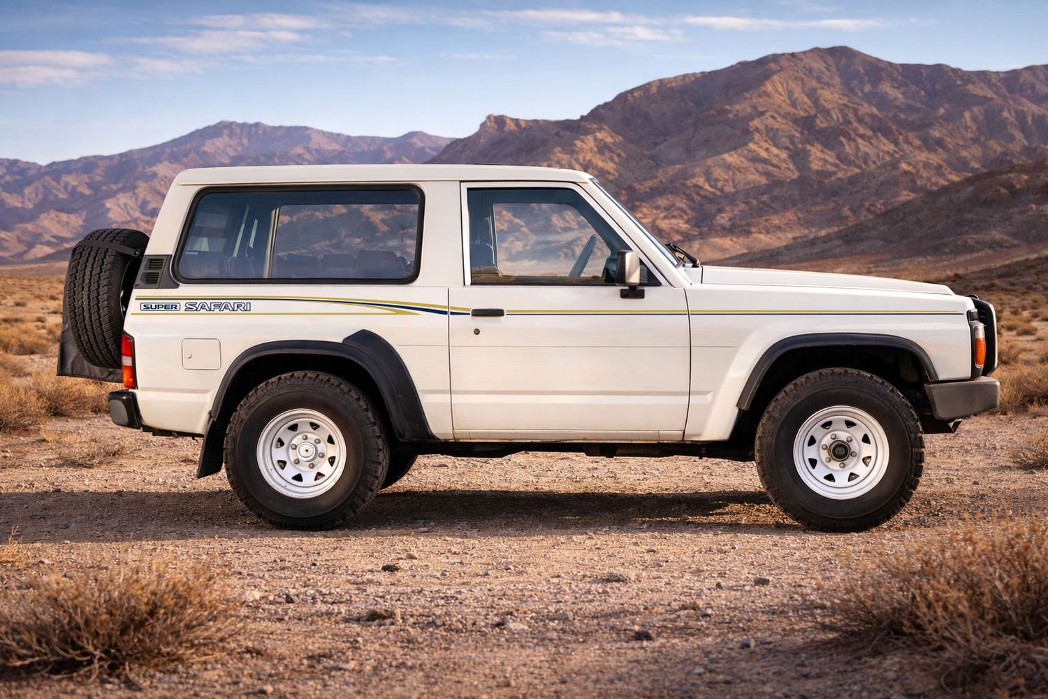 SUPER SAFARI MK-1 BODY STRIPE DECAL KIT : Y60/GQ NISSAN PATROL/SAFARI (SWB)