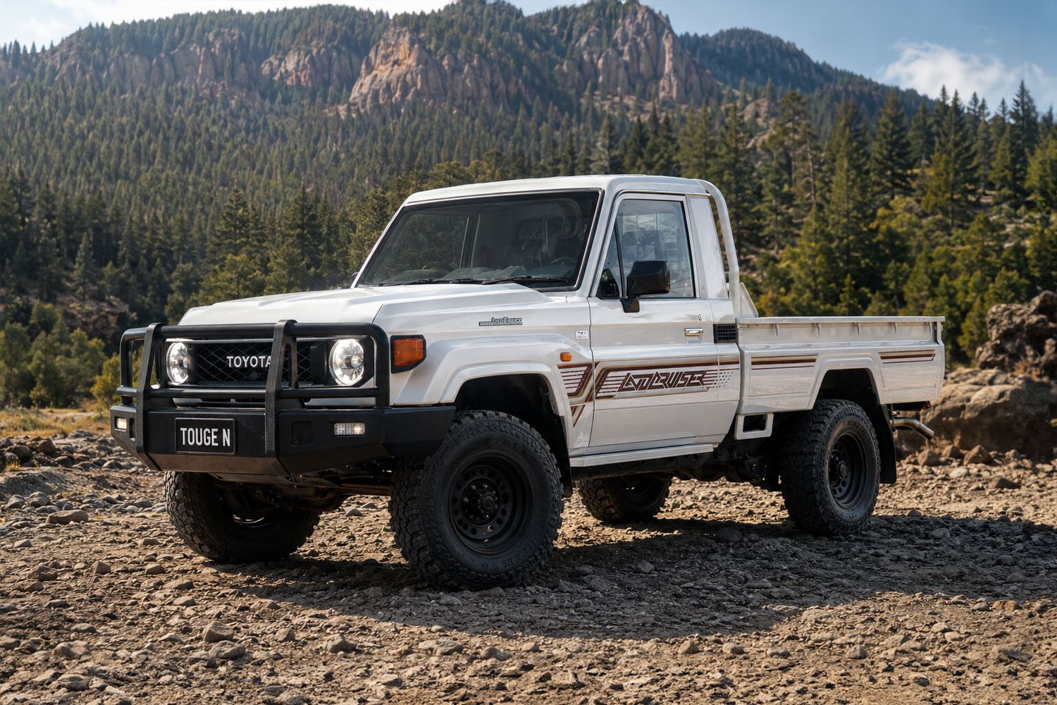 SHARJAH BODY STRIPES KIT : J79-SERIES TOYOTA LAND CRUISER (SINGLE-CAB UTILITY)