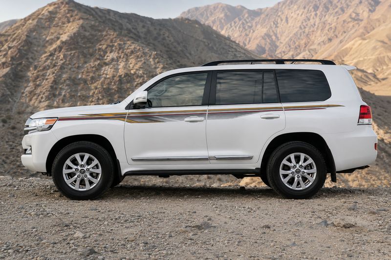 VX-R TYPE-IV BODY STRIPES KIT : 200-SERIES TOYOTA LAND CRUISER