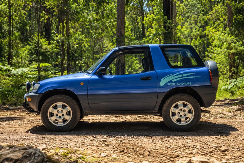 CHRISTCURCH BODY DECAL SET : TOYOTA RAV4 (1994-2000) (XA10)