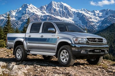 COBAR BODY STRIPE KIT : GEN-6 TOYOTA HILUX (1997-2004)