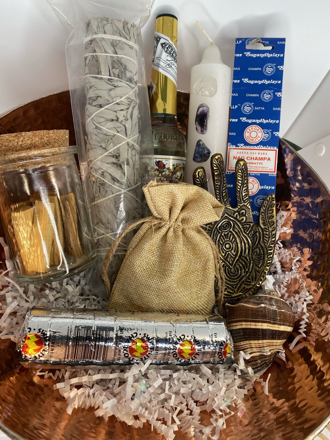 LA CURANDERA/THE HEALER