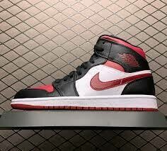 NIKE AIR JORDAN MID BLACKGYM RED WHITE