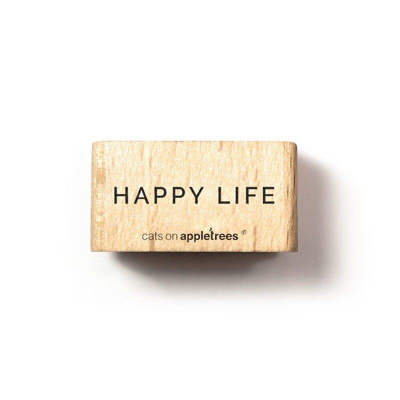 Cats on appletrees - Happy Life