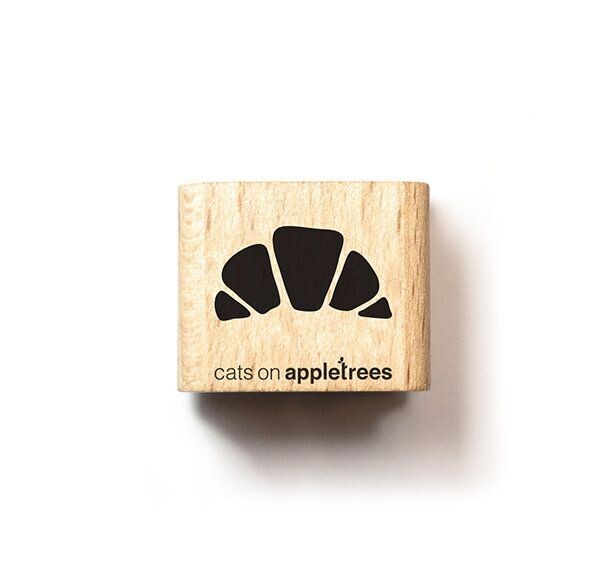 Cats on appletrees - Croissant Mini
