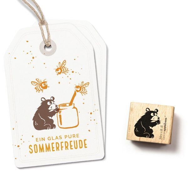 Cats on appletrees - Osito Meo