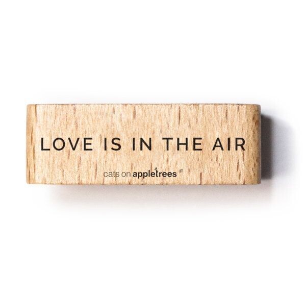 Cats on appletrees - Love is in the air