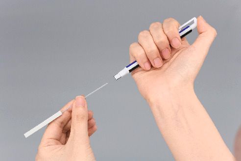 Tombow-Bolígrafo borrador MONO Zero clásico, punta rectangular. Con recambio.