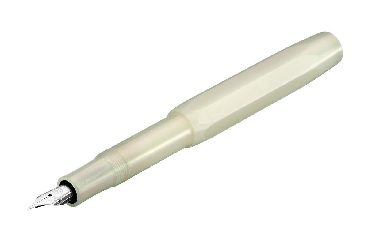 Pluma Sport Lunar light green plumín fino
