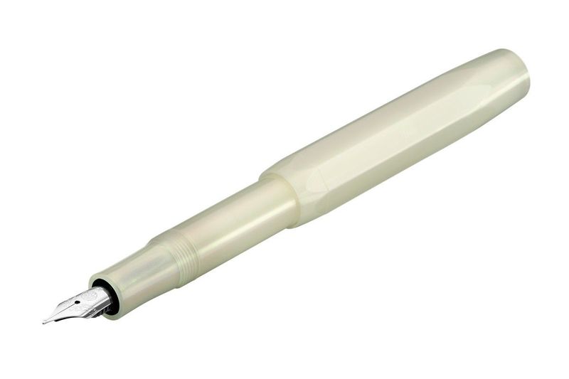 Pluma Sport Lunar light green plumín fino