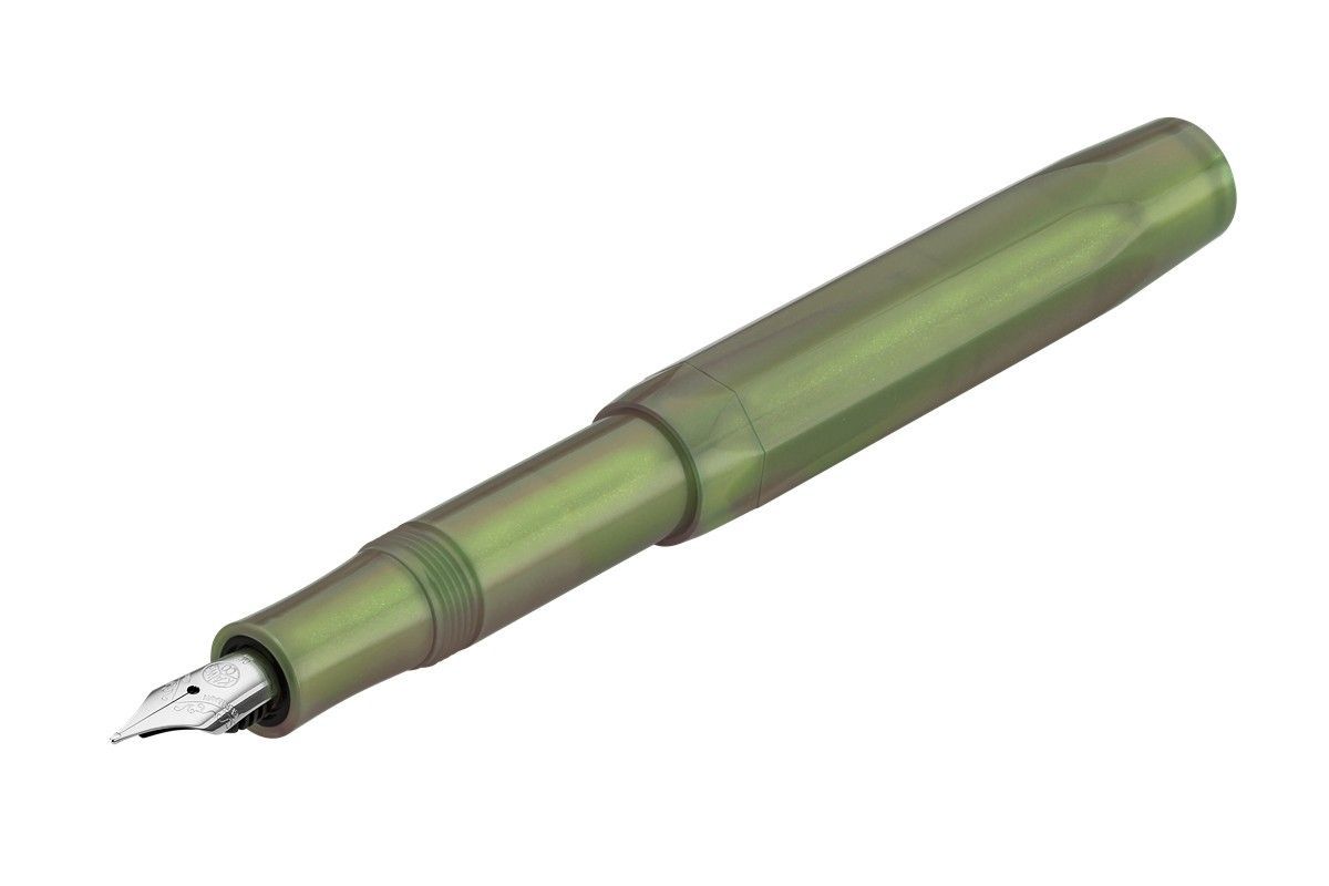 Pluma Sport Lunar shadow green plumín medio