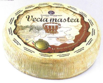 VECIA MASTEA FORMAGGIO DI CAPRA A LATTE CRUDO FORMA DA 5 KG CIRCA MONTEGRAPPA