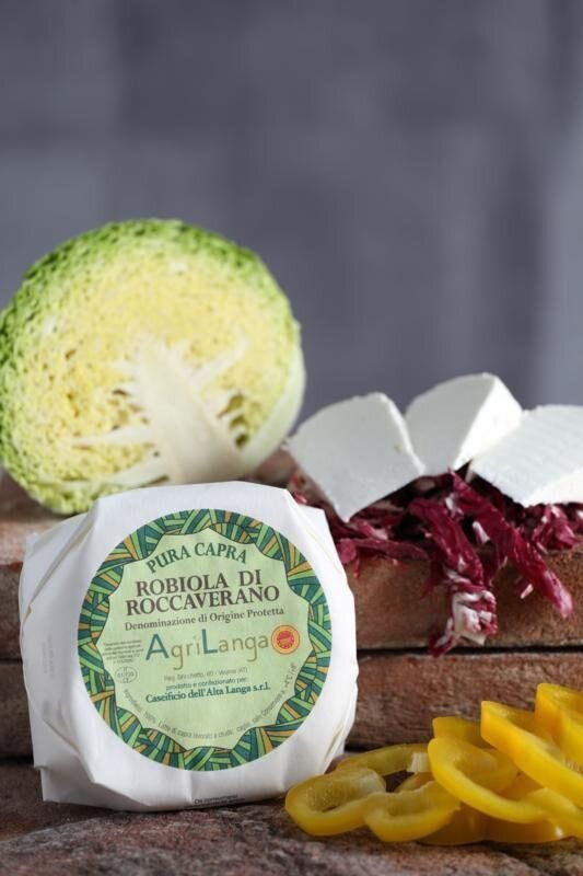 ROBIOLA DI ROCCAVERANO D.O.P. 300GR ALTA LANGA SCATOLA DA 6 PEZZI ROBIOLA DI ROCCAVERANO D.O.P. 300GR ALTA LANGA SCATOLA DA 6 PEZZI