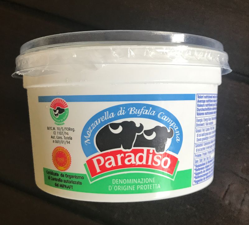 MOZZARELLA DI BUFALA DOP BICCHIERE PALLA DA 250GR SAN SALVATORE SCATOLA DA 6 BICCHIERI