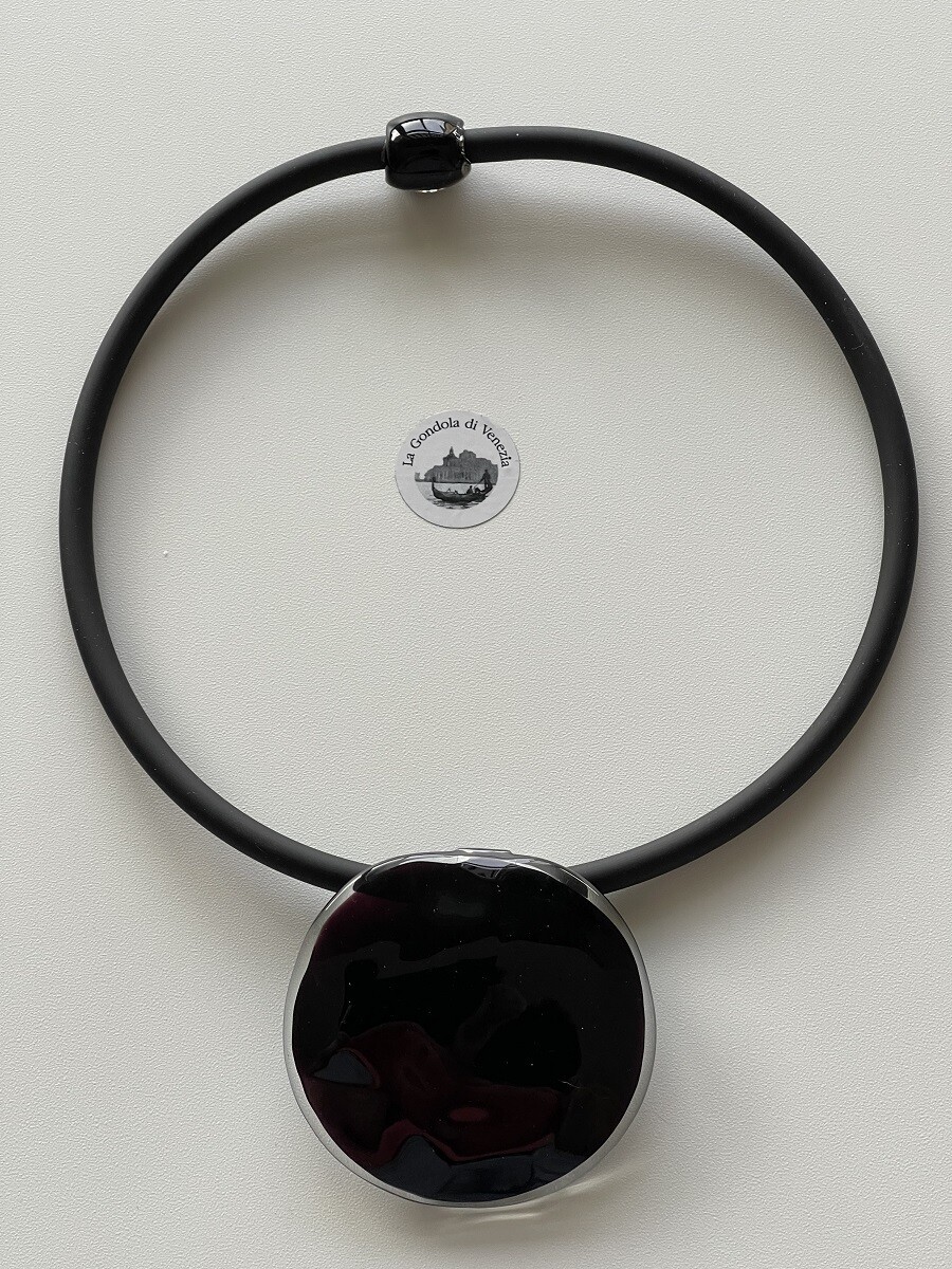 Necklace GREENDESI pendant 55mm, black