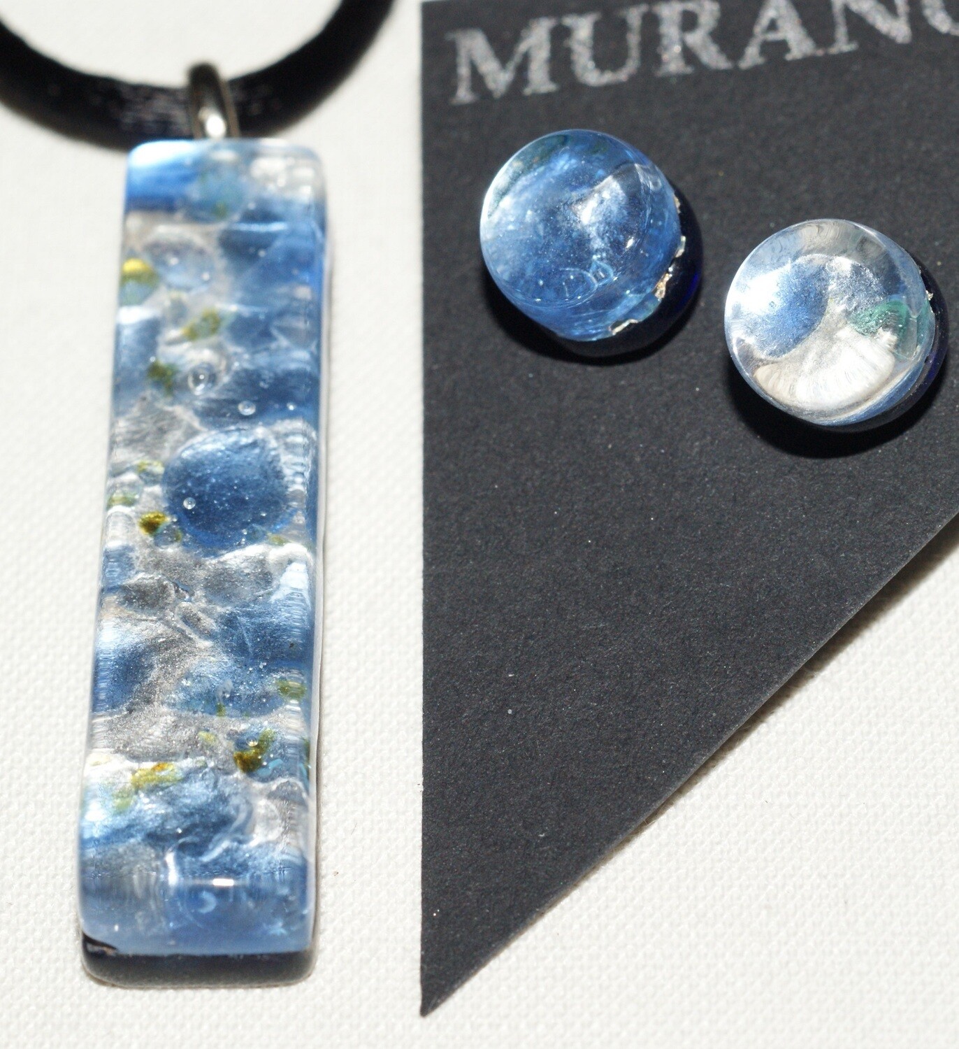 Set POA pendant 1x4.5cm / Earrings silver-sky blue