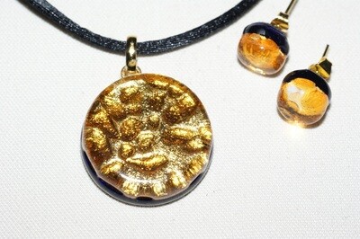 Set POA pendant 25mm / earrings gold amber