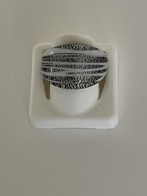 Murano ring domed, striped silver-grey/white