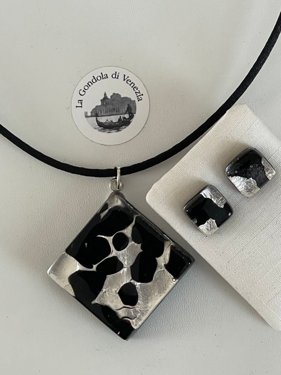 Set Murano, stud earrings, pendant