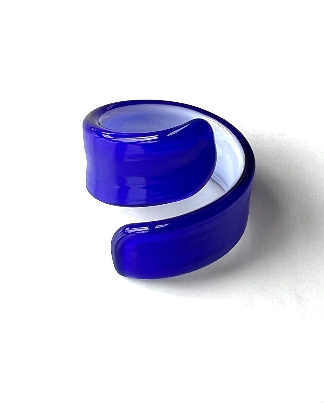 Ring Murano gedreht