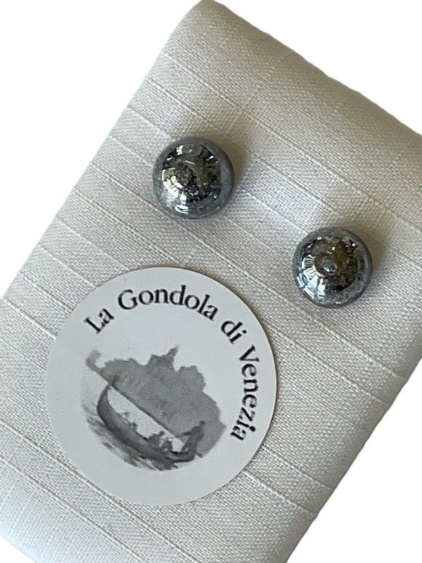 Stud earrings Murano 8mm