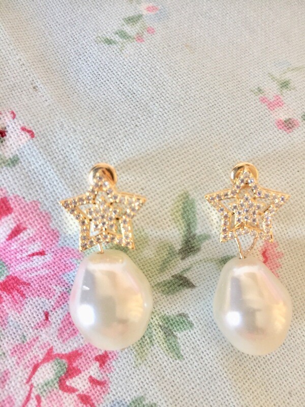 Sternchen Ele mit Perle 925 Sterling Silber vergoldet 20K Sternchen Ele mit Perle 925 Sterling Silber vergoldet 20K