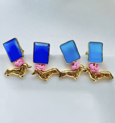 Dackel Parade Ohrringe in Blau oder Hellblau