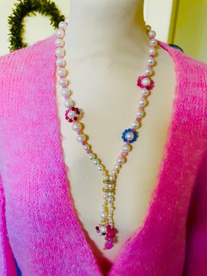 Kette  mit Muschelkern Perlen, Edelstein Blumen in Pink, Blau