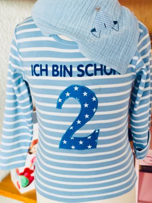 TShirt ich bin schon…..2 helblau/weiß