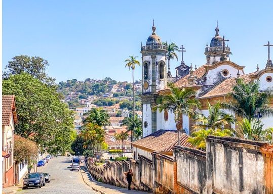 SÃO JOÃO DEL REI COM AS CIDADES DE TIRADENTES  BICHINHO E RESENDE COSTA