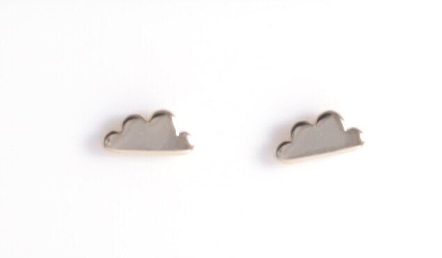 CLOUD STUDS