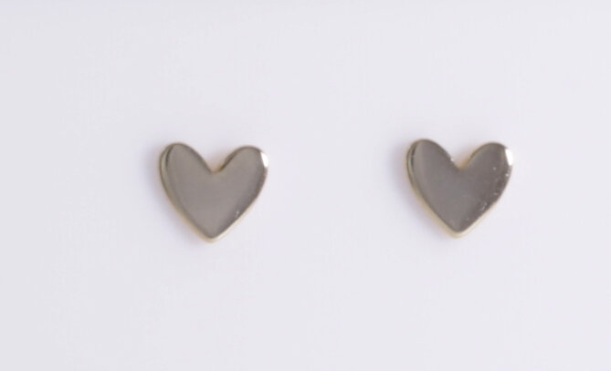 HEART STUDS