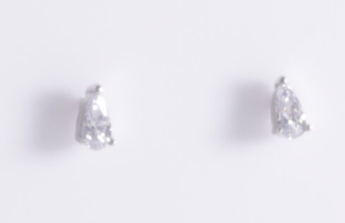 SMALL PEAR SHAPED STUDS