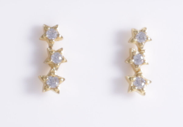 TRIPLE STONE STAR STUDS