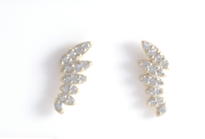 WING STUDS