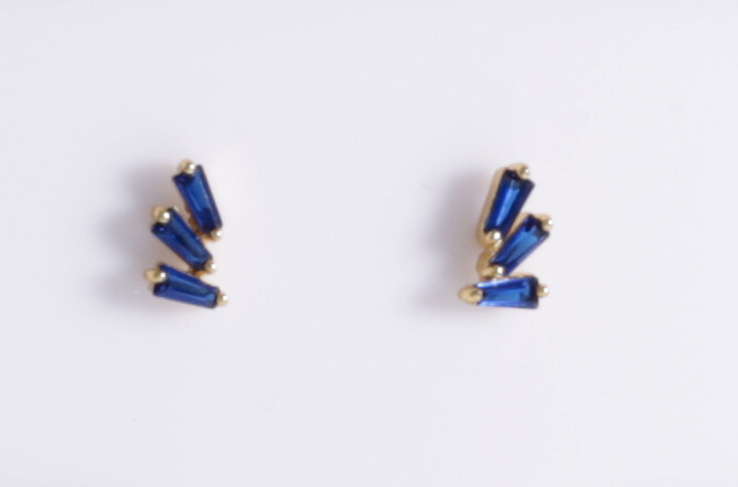 BLUE BAGUETTE STUDS