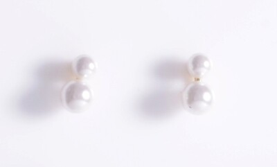 SMALL DOUBLE PEARL STUDS