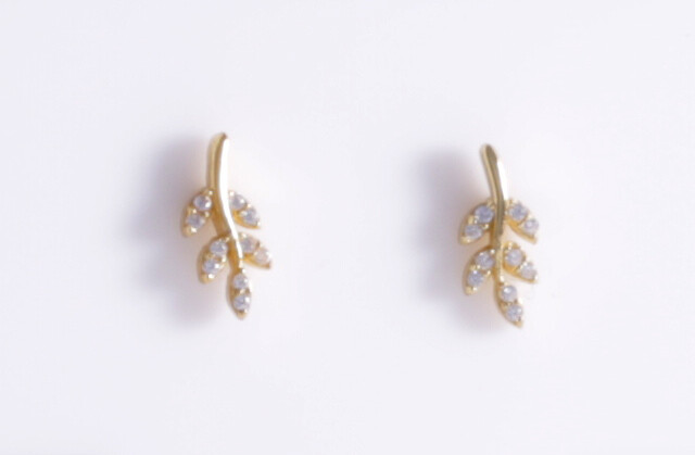 LEAF STUDS